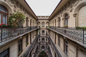 Отель Historical building Brody Apartment, Будапешт